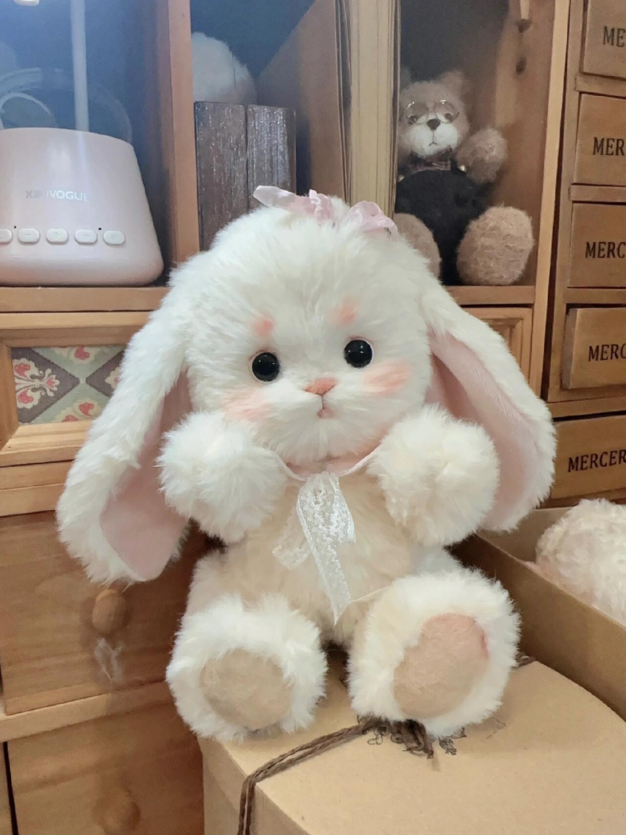 Lillian drooped her ears, rabbit