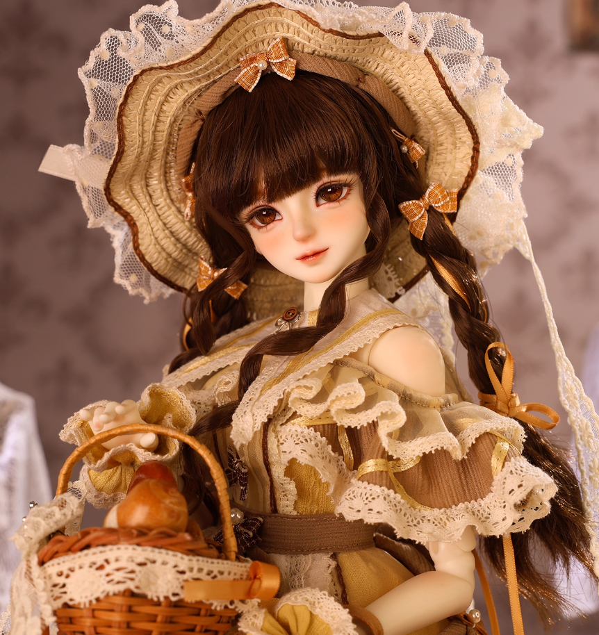 GEM Noble Doll's Whispers in the Wheat Field