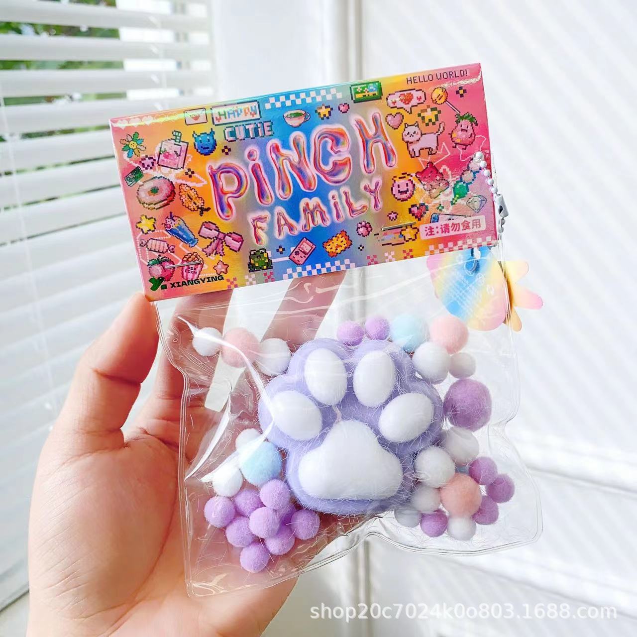 Silicone chicken kneading fun