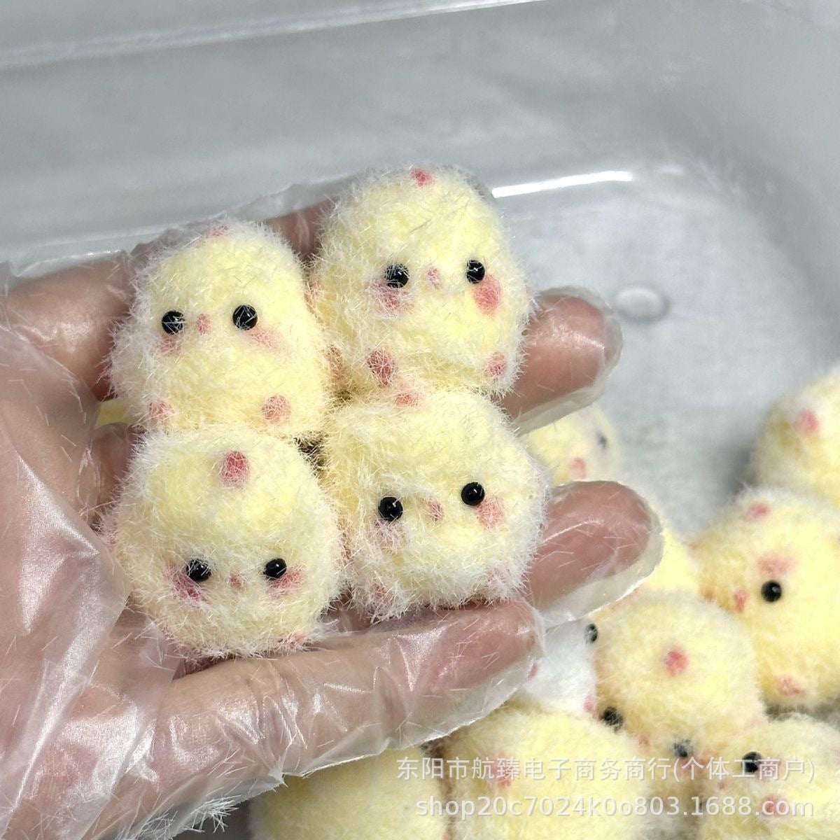 Silicone chicken kneading fun