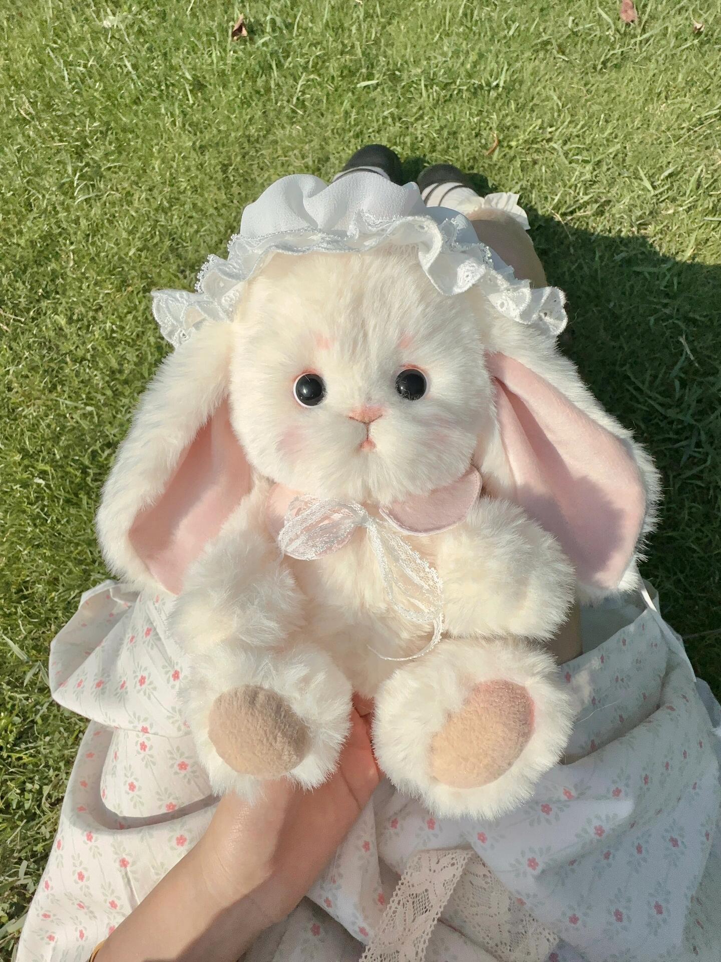 Lillian drooped her ears, rabbit